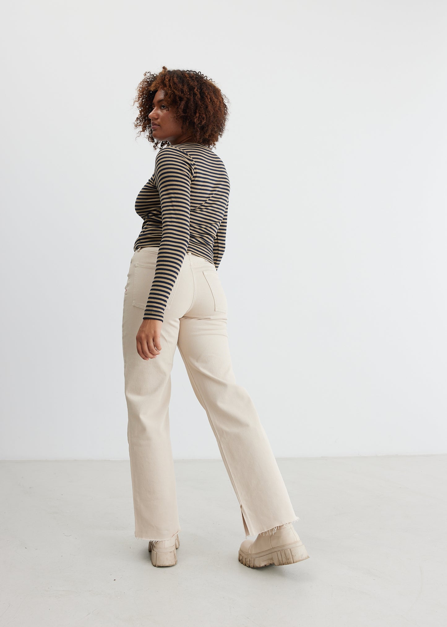 TOMORROW DENIM Brown Jeans Café Creme