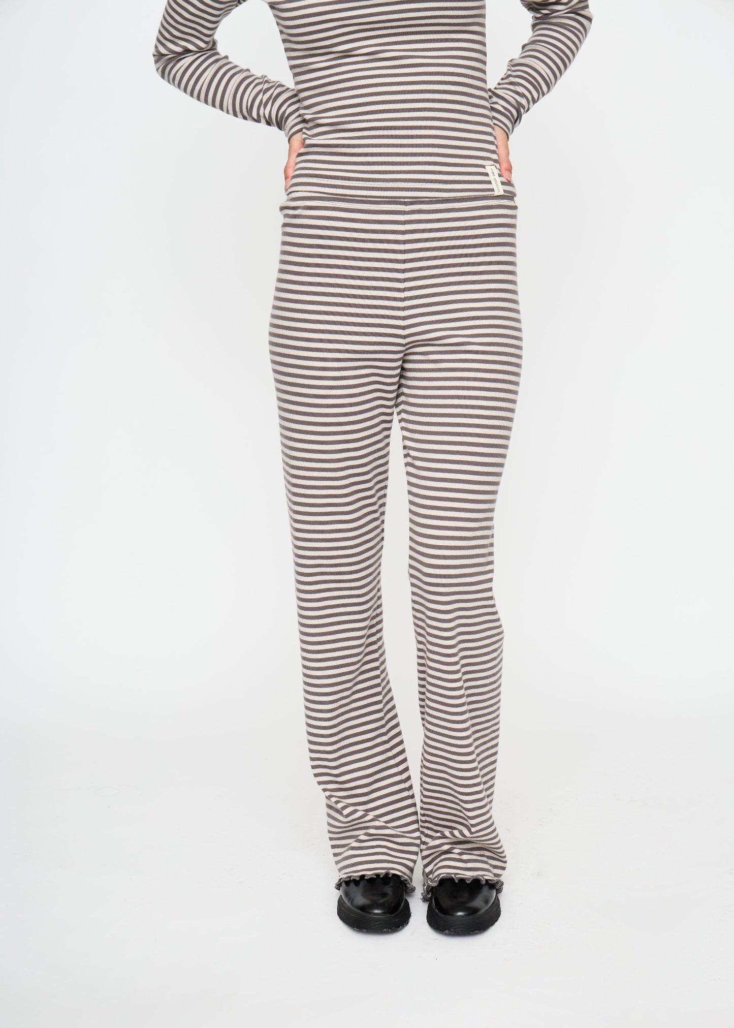ESMÉ STUDIOS Blossom Stripe Pants GOTS