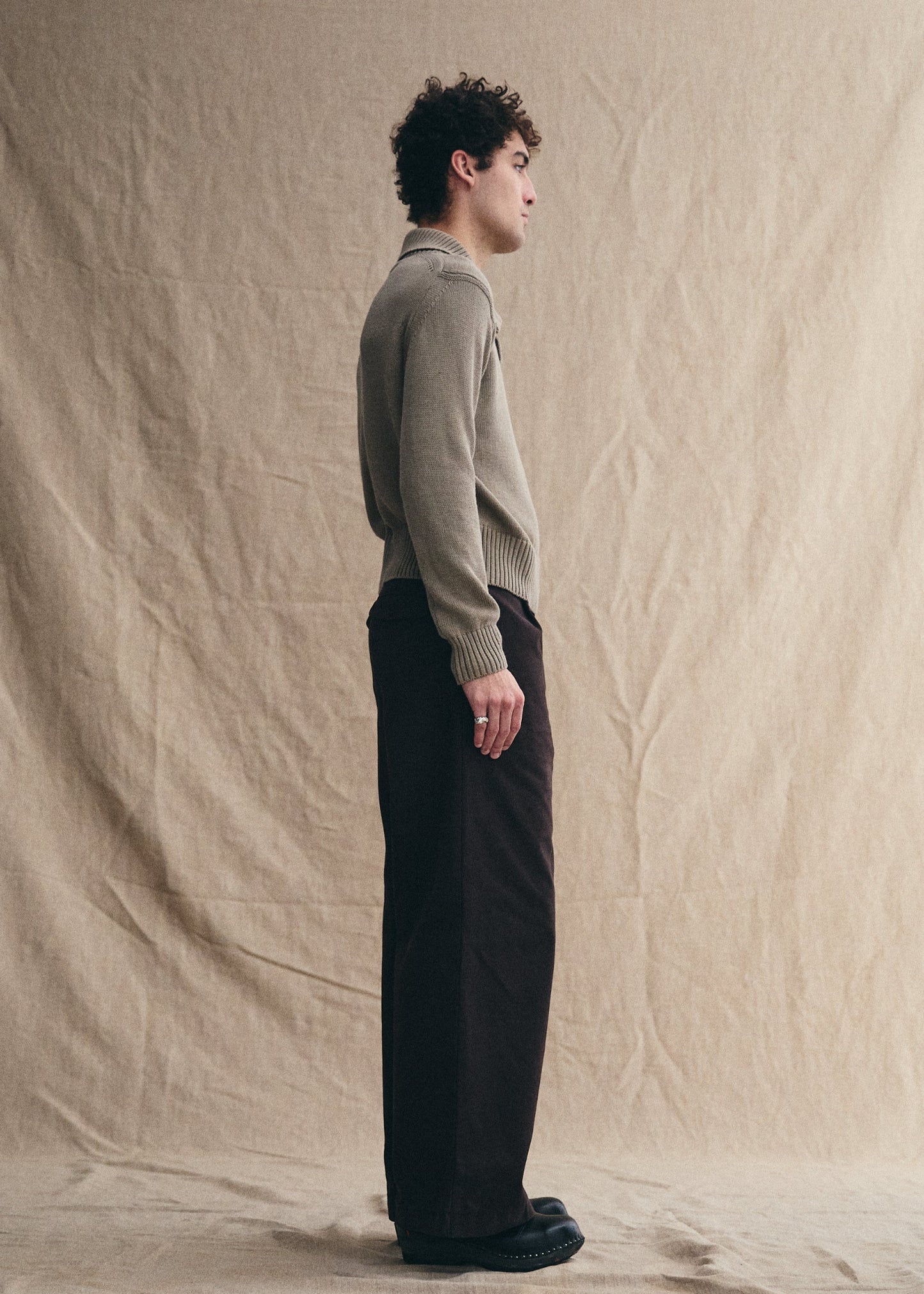 UNIFORM GARMENTS Bobby Sweater Taupe