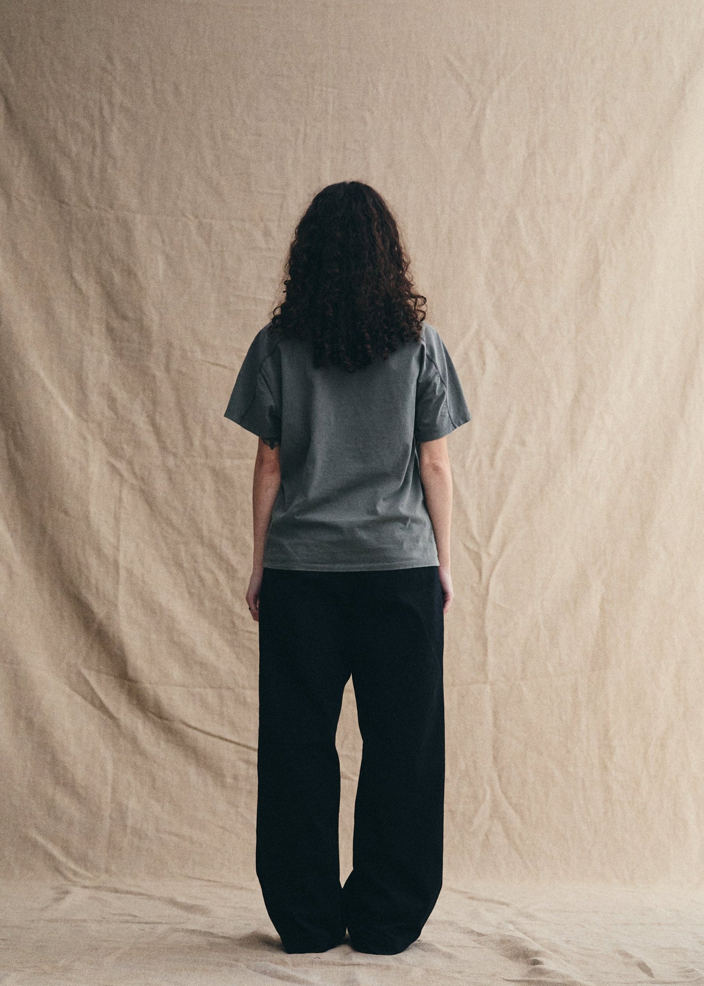 UNIFORM GARMENTS Willow SS Tee Charcoal