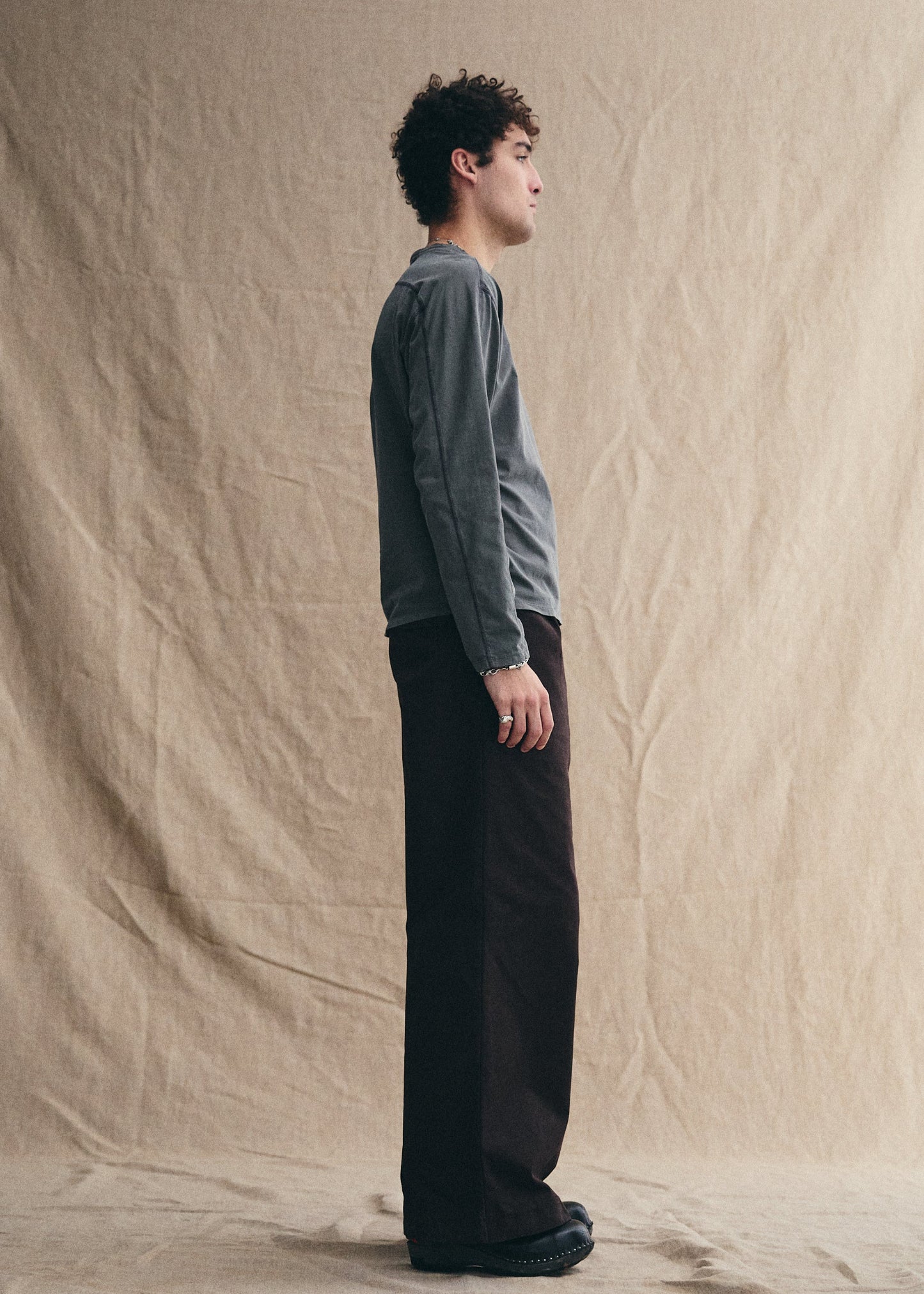 UNIFORM GARMENTS Willow LS Tee Charcoal