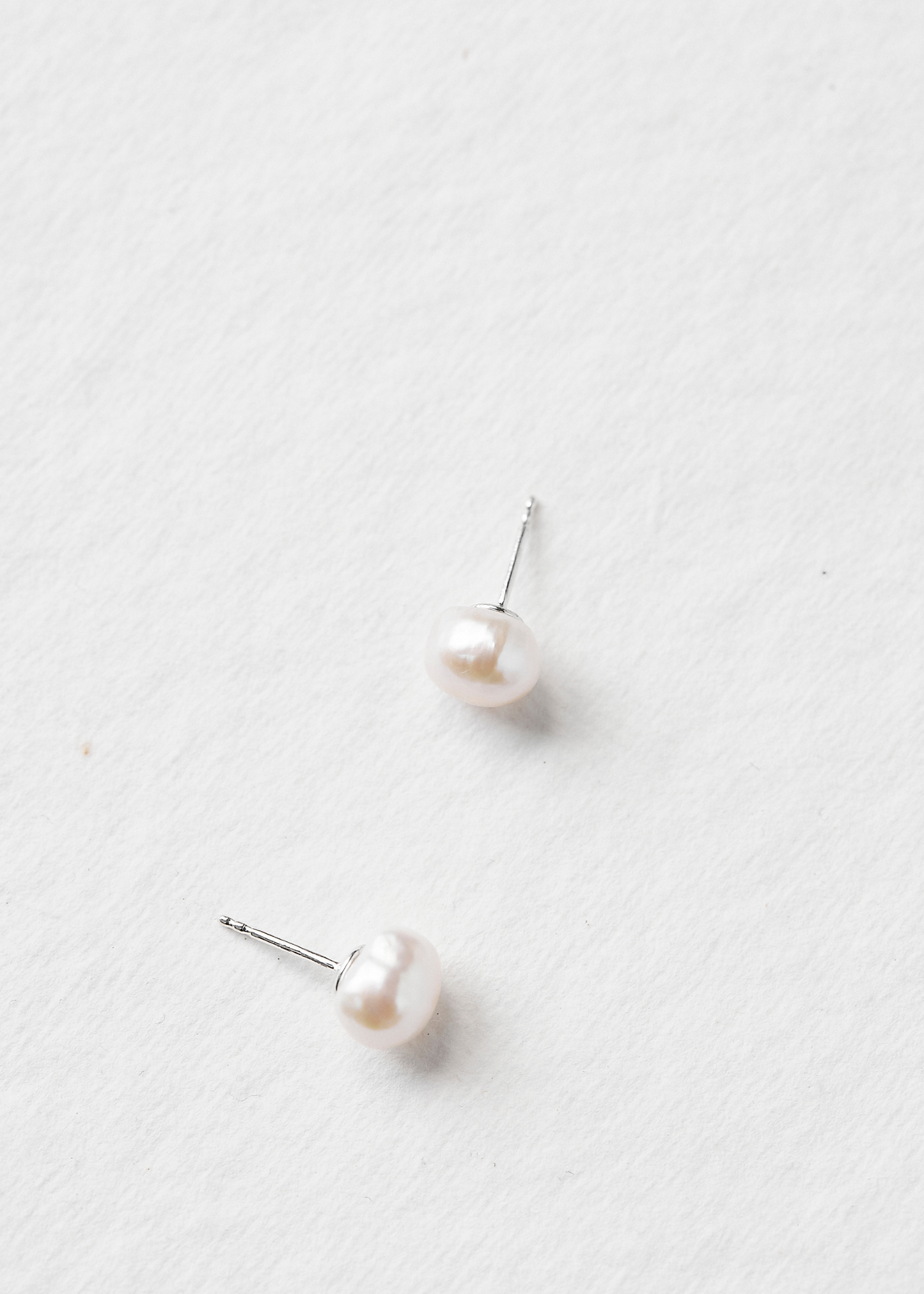 STUDIO BILLE Manon Studs